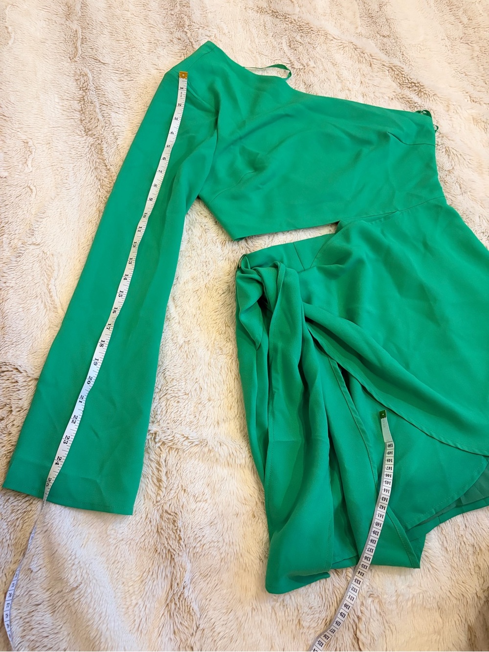 💚 RNWY Runaway The Label Estella Green Cutout One Shoulder Mini Dress Revolve - Picture 12 of 16